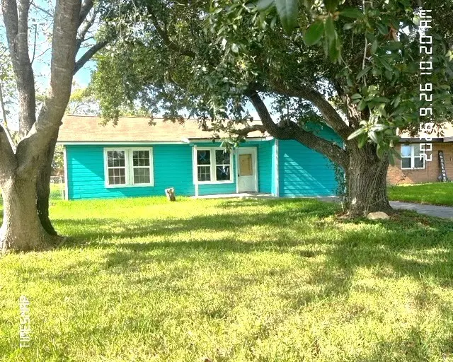 1713 N Avenue H, Freeport, TX 77541 - #2