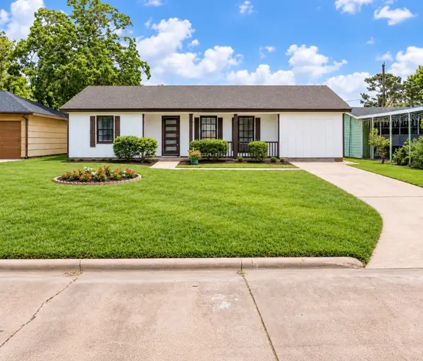 5618 Southbrook Street, Houston, TX 77033