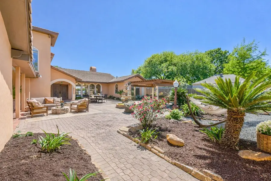 111 Bayridge Road, La Porte, TX 77571 - #2