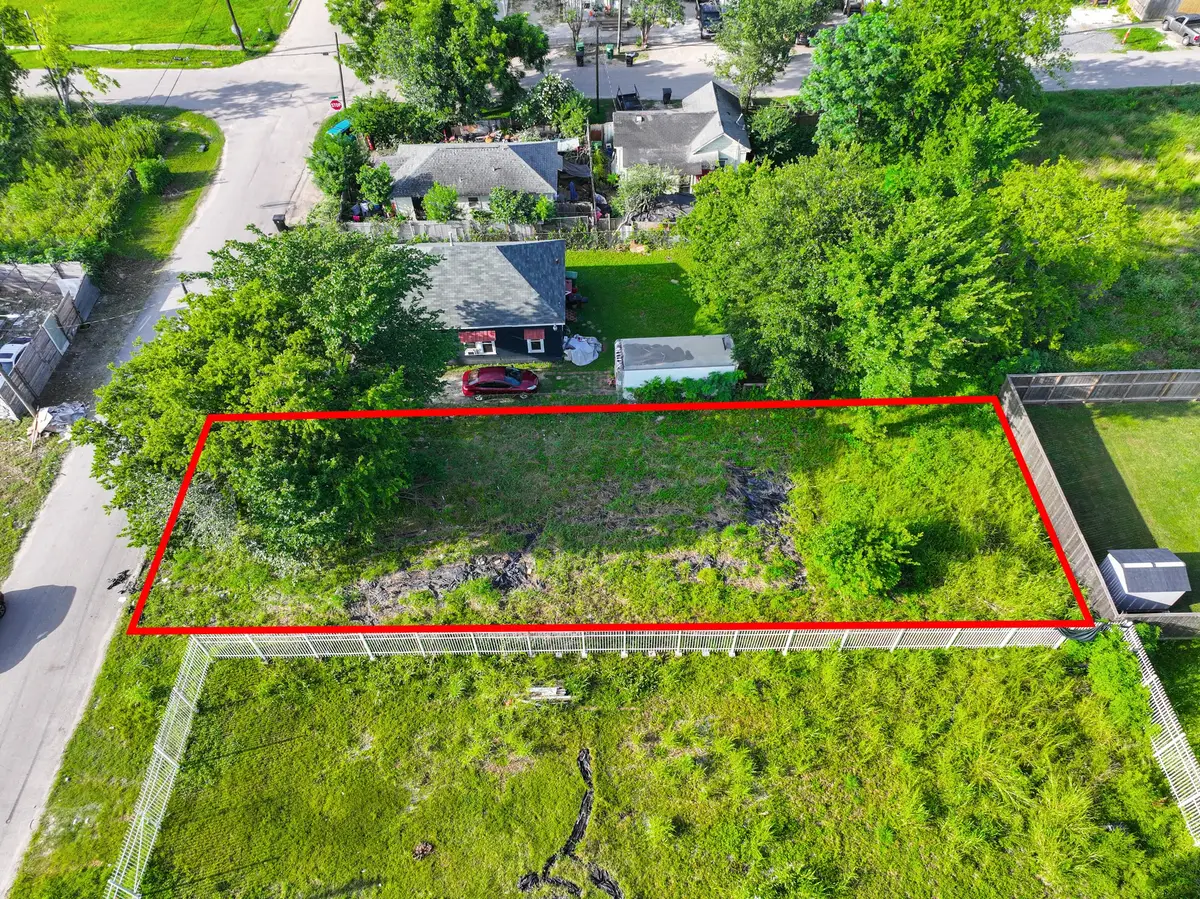 1807 Davis Street, Houston, TX 77026 - Image #1