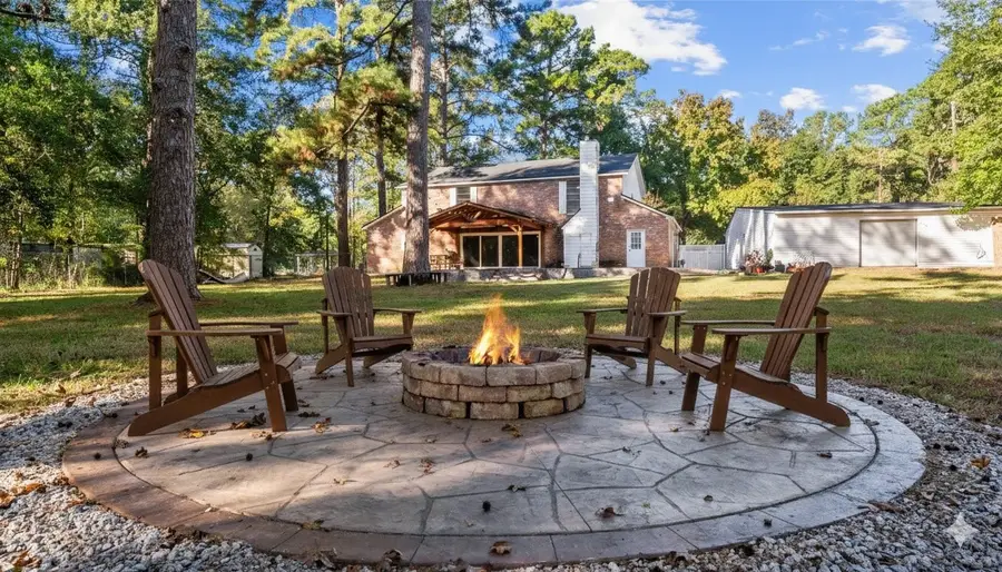 402 Placid Lake Lane, Magnolia, TX 77354 - Image #2