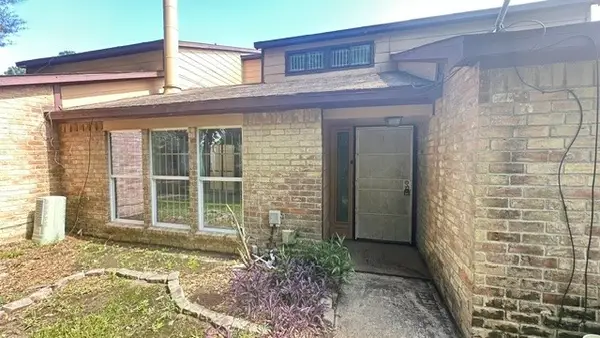 12254 Wild Pine Drive #B, Houston, TX 77039