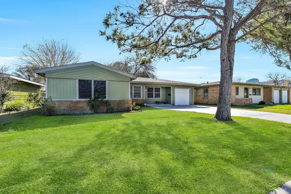 117 Tuna Avenue, Galveston, TX 77550