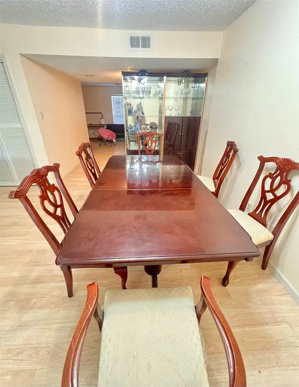 10831 Sandpiper Drive #188, Houston, TX 77096