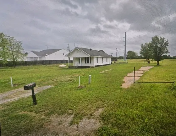 20834 Cochran Road, Hempstead, TX 77445