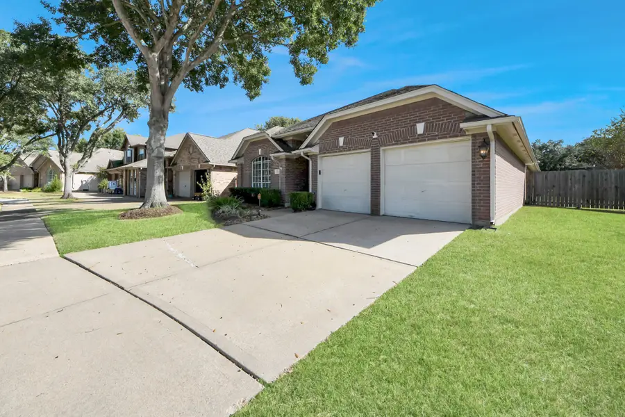 731 Avery Drive, Sugar Land, TX 77479 - #3