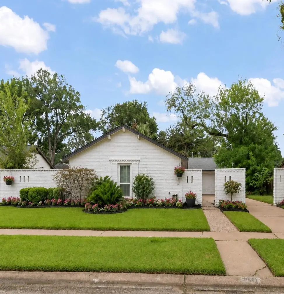 10611 Deerwood Road, Houston, TX 77042 - #1