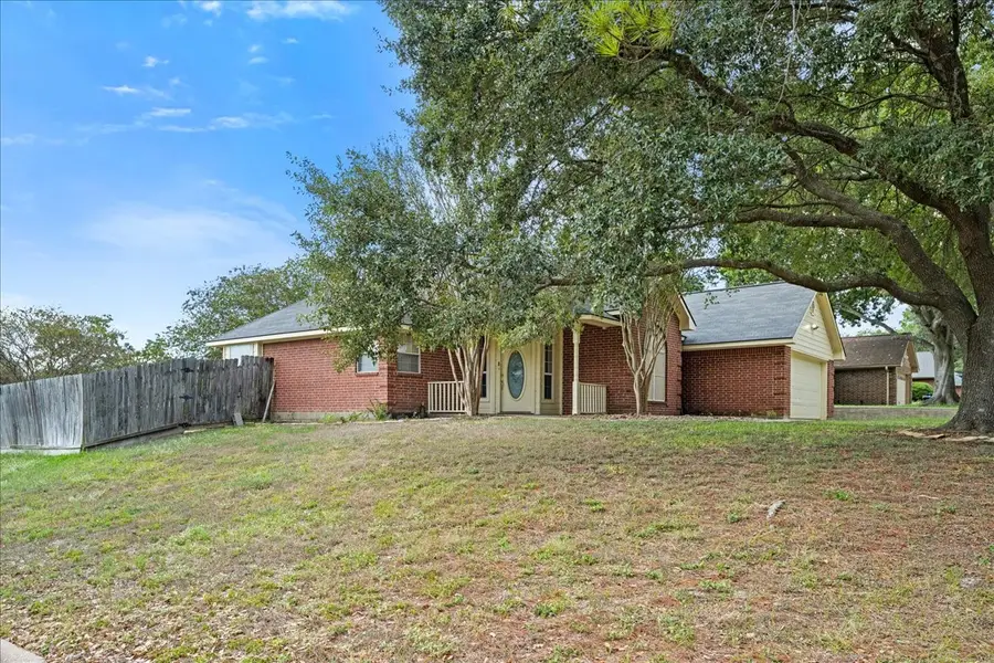 2601 Oakwood Drive, Brenham, TX 77833 - #2