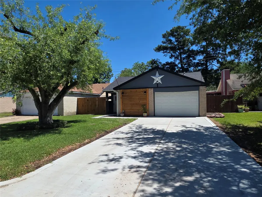 8646 Flower Path Street, Houston, TX 77044 - #2