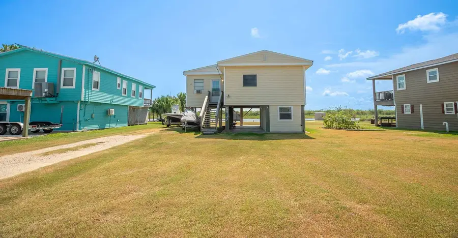 626 Seagull, Sargent, TX 77414 - #2