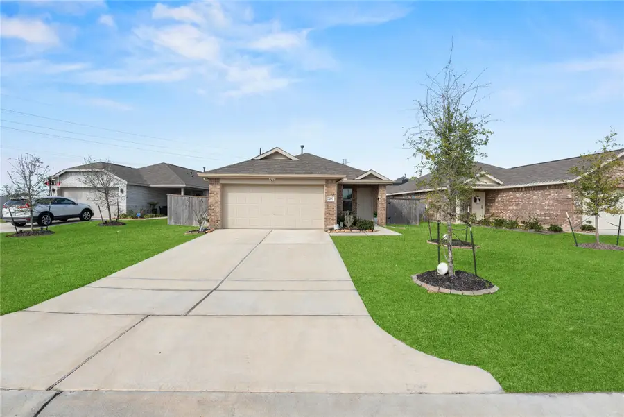 7207 Clover Chase Drive, Katy, TX 77493 - Image #3