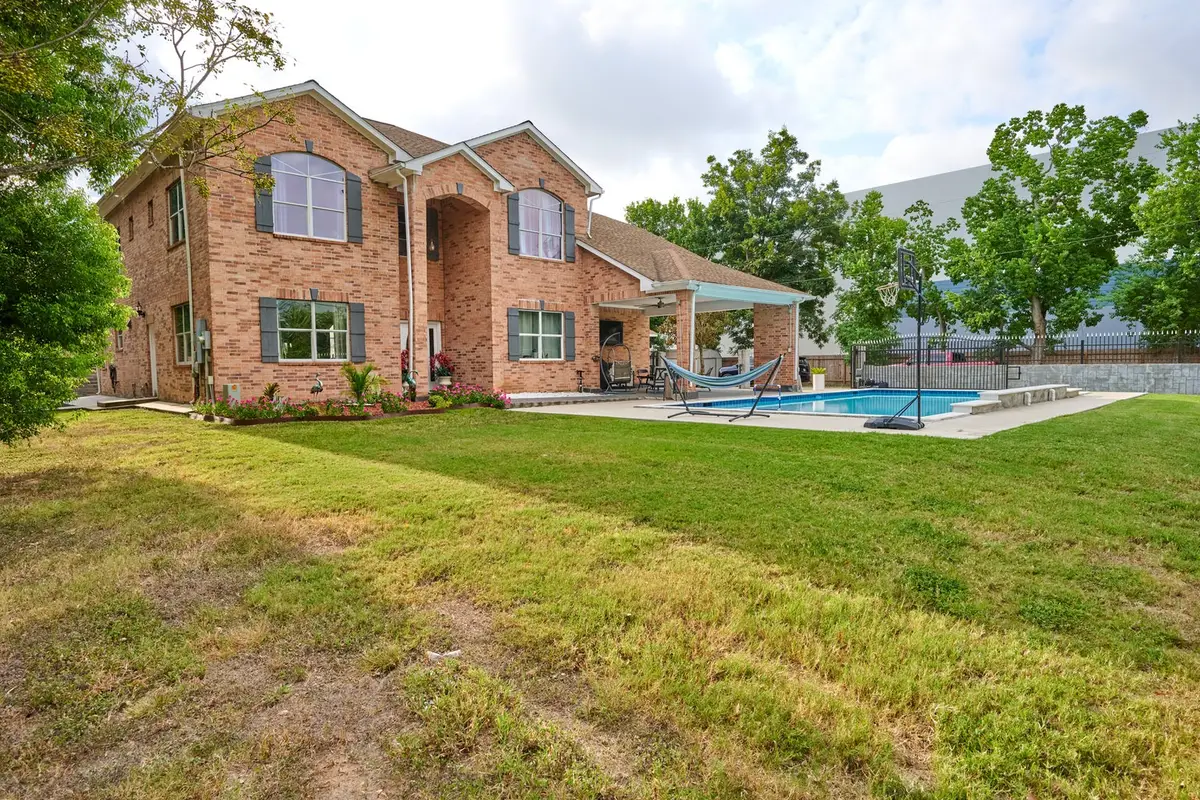 5359 Allen Genoa Road, Houston, TX 77034 - #1