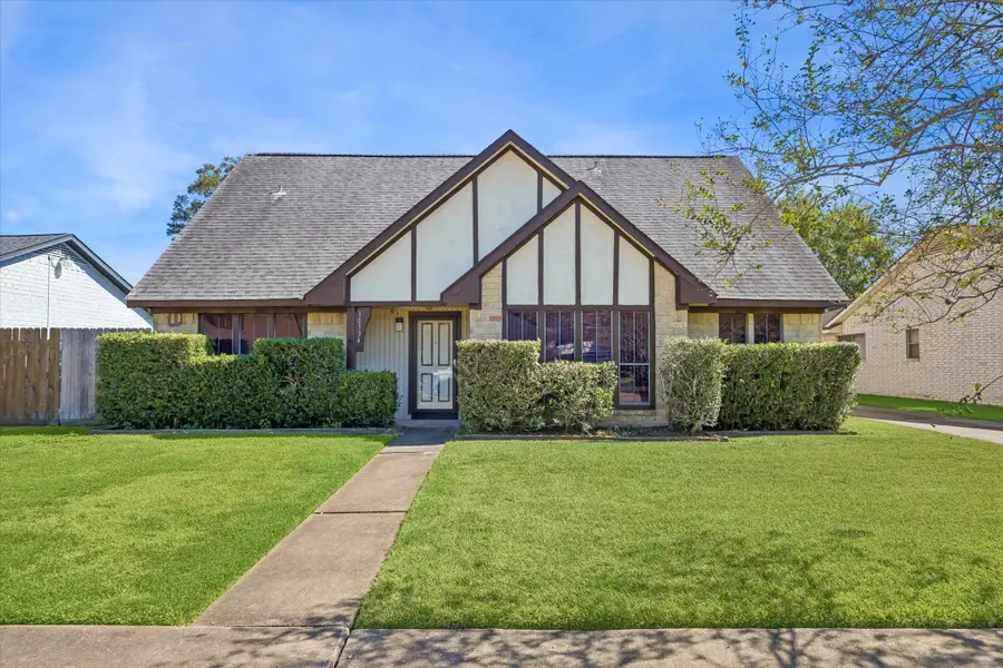 10334 Sageglow Drive, Houston, TX 77089 - #2