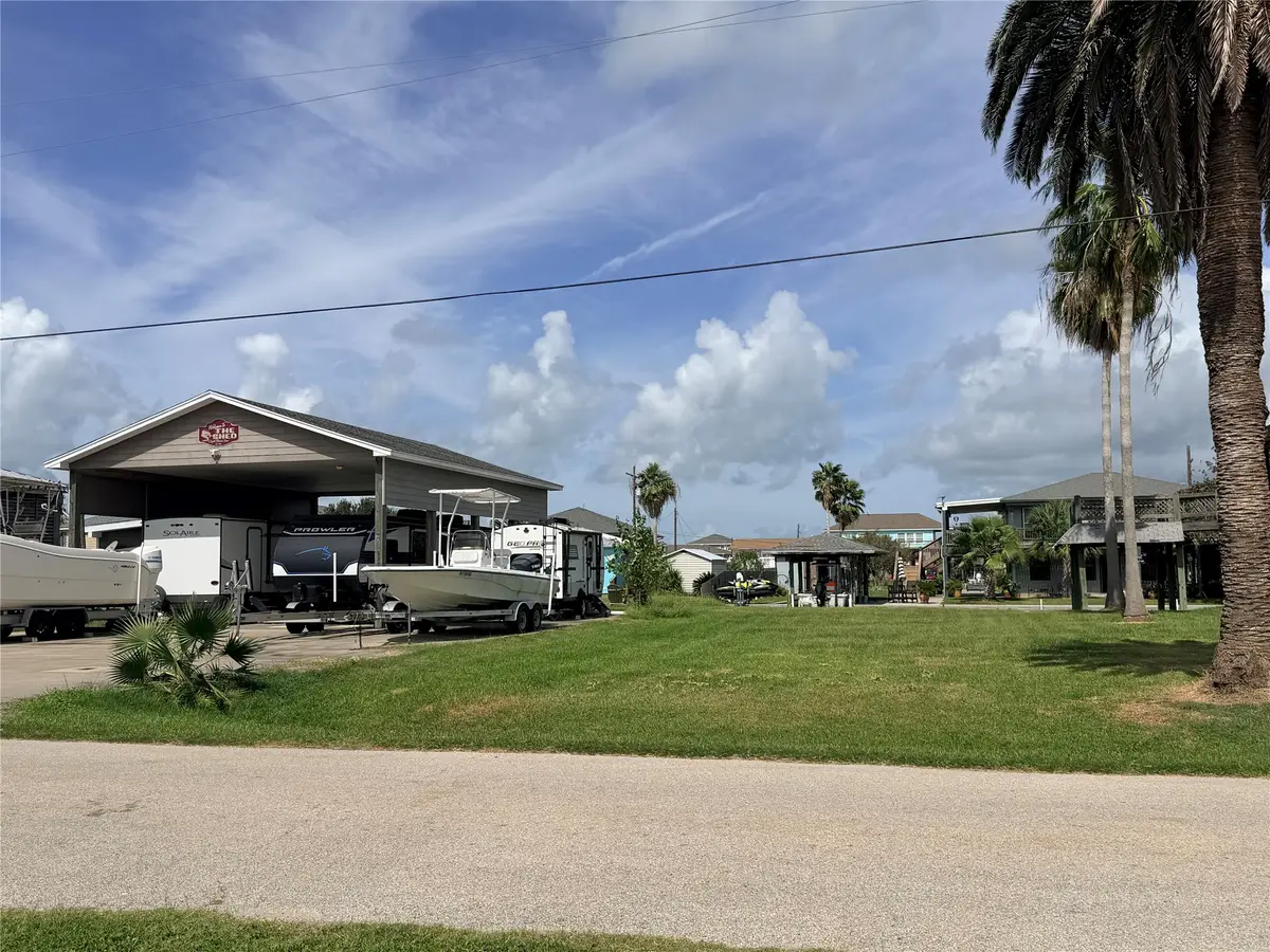 1123 Buddy Kirk Drive, Crystal Beach, TX 77650 - #1