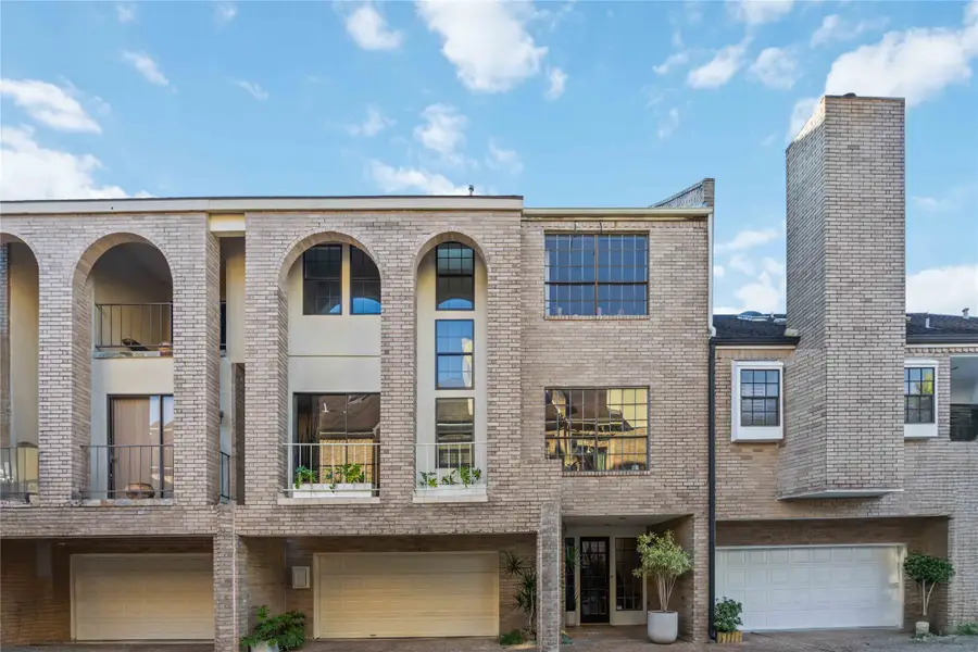 1425 Nantucket Drive #B, Houston, TX 77057 - Image #2