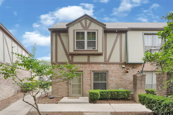 14703 Barryknoll Lane #23, Houston, TX 77079