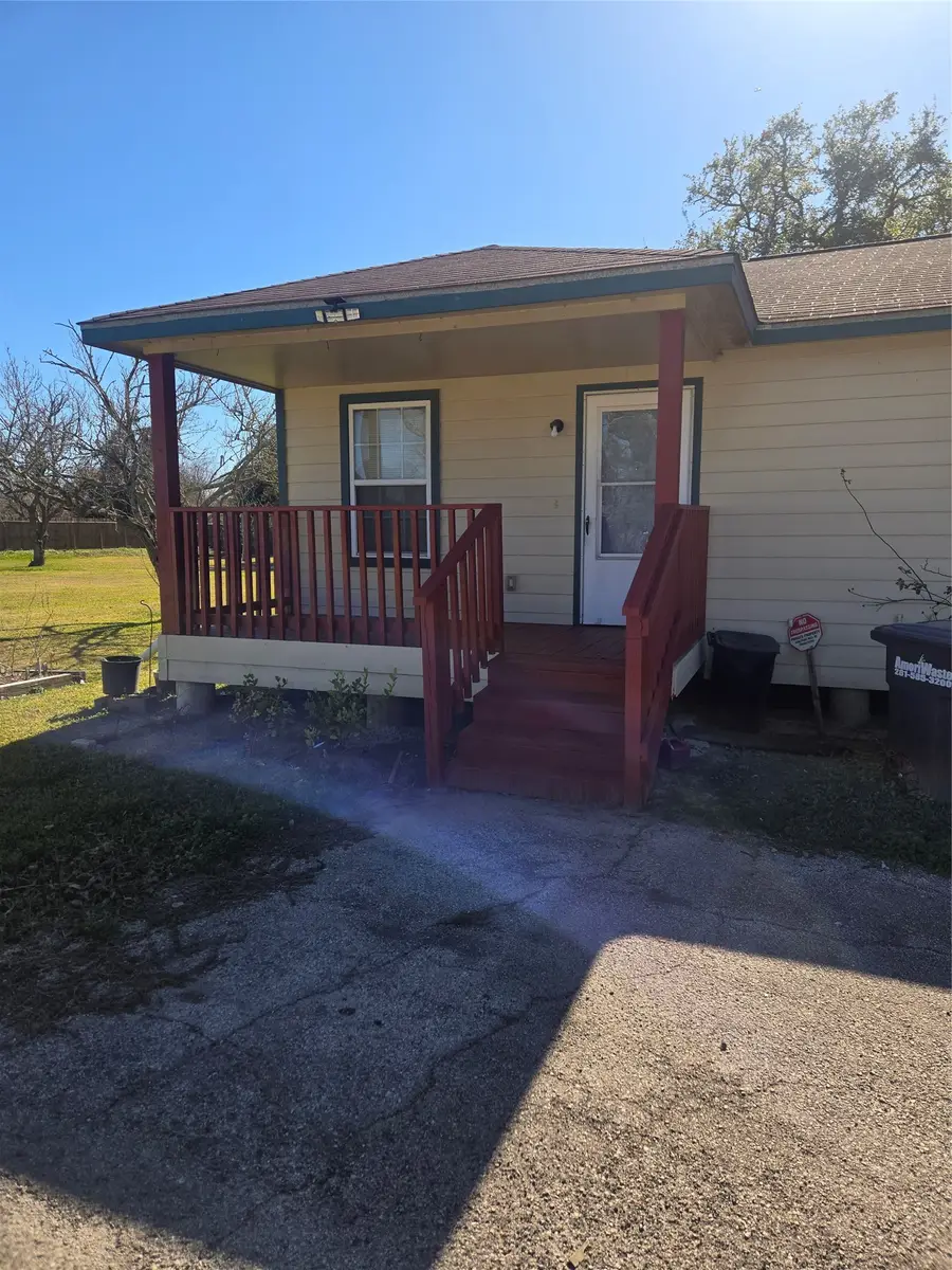 6205 Highway 6, Hitchcock, TX 77563 - #2