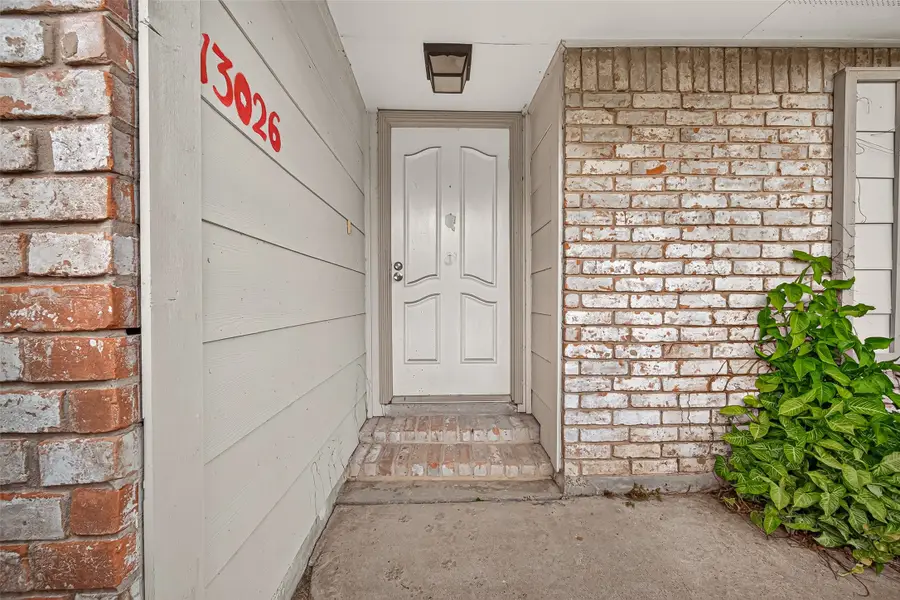 13026 Clarewood Drive, Houston, TX 77072 - #2