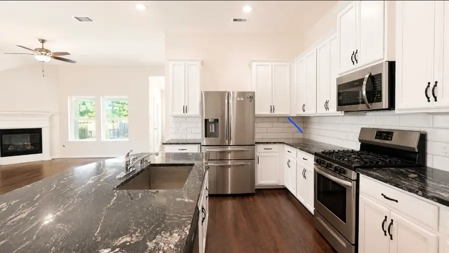260 Scarlet Maple Way, Conroe, TX 77318 - #3