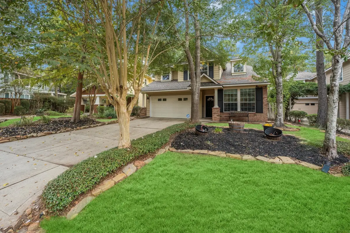 14 N Flickering Sun Circle, The Woodlands, TX 77382 - Image #1