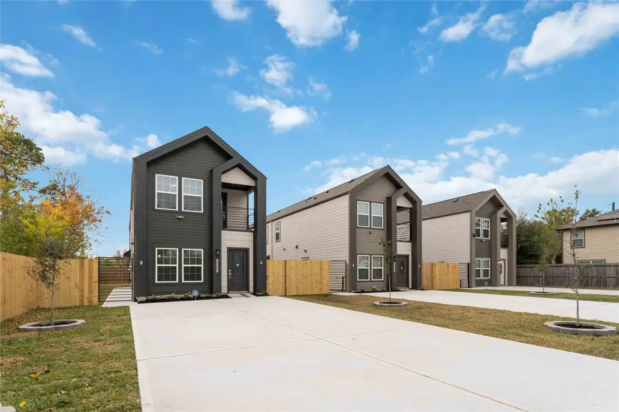 8008 Birmingham Street #A/B, Houston, TX 77028 - Image #3