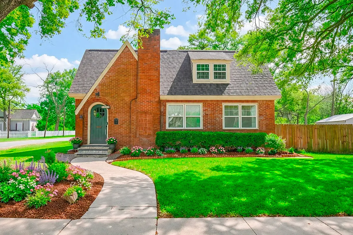 2801 Avenue I, Bay City, TX 77414 - #1