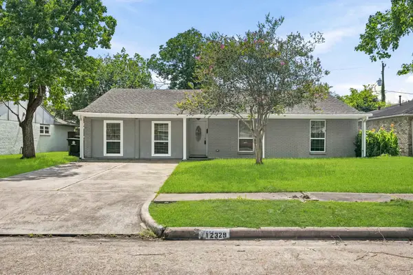 12329 Ashcroft Drive, Houston, TX 77035