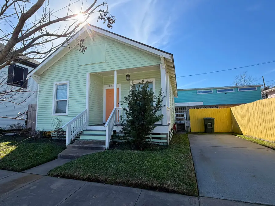 2219 45th Street, Galveston, TX 77550 - #2