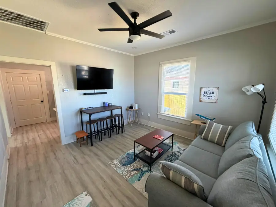 2219 45th Street, Galveston, TX 77550 - #3