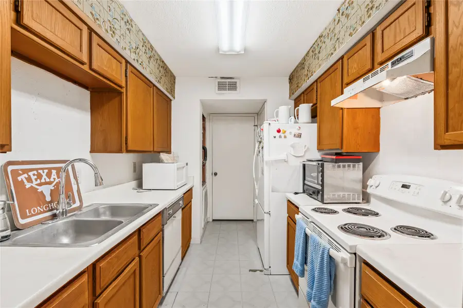6606 De Moss Drive #208, Houston, TX 77074 - #3