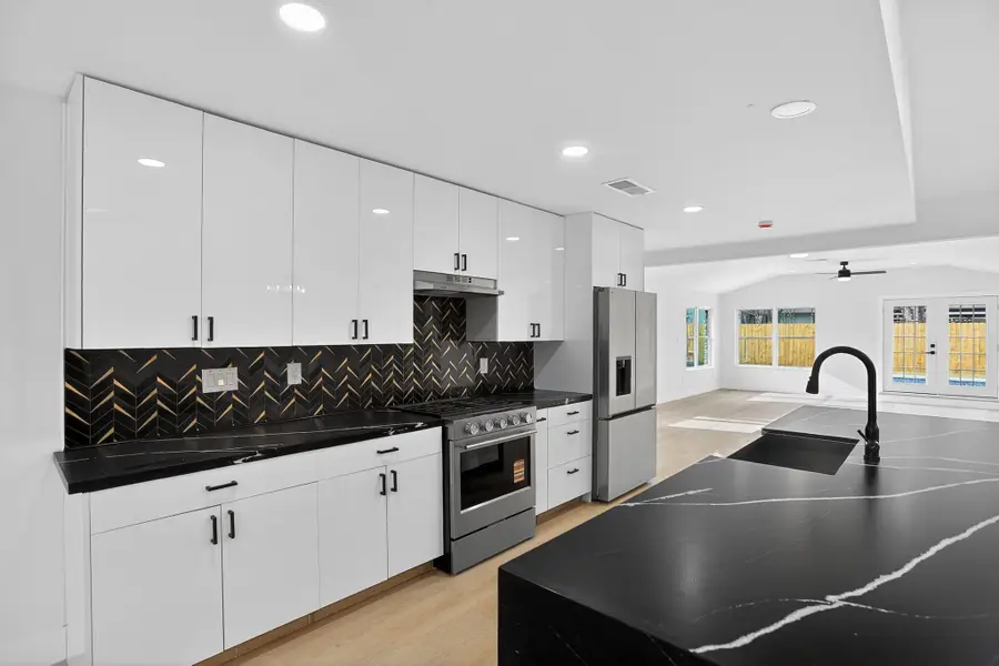 1906 Sunny Brook Drive, Austin, TX 78723 - #2