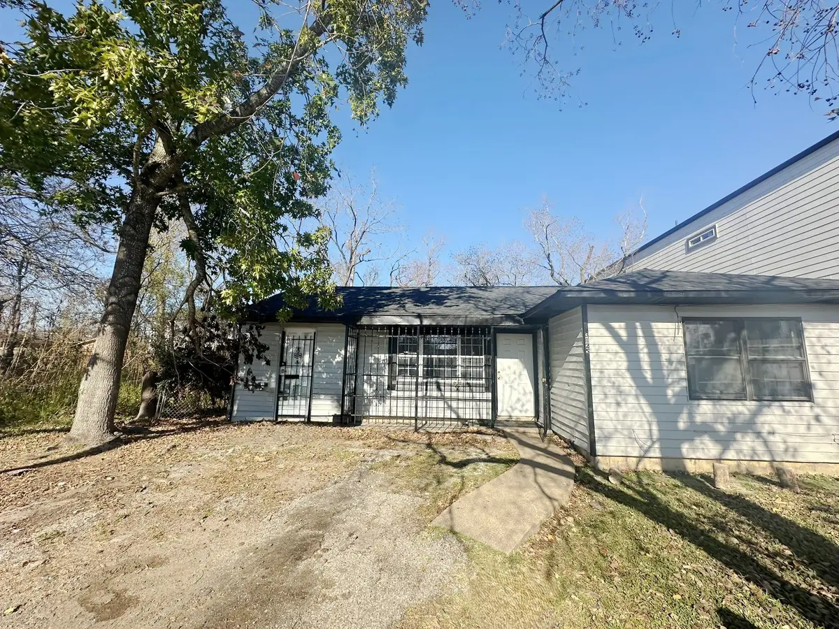 3825 Seabrook Street, Houston, TX 77021 - Image #1