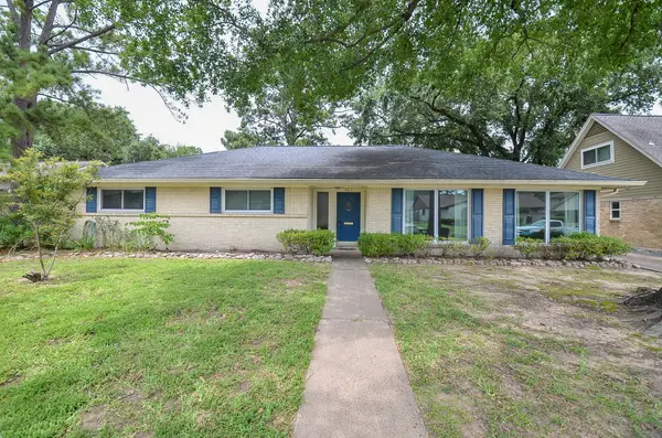 4611 Chantilly Circle, Houston, TX 77018