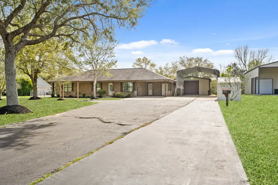 4309 S Elm Avenue, Santa Fe, TX 77517 - #2