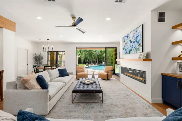 78 S Shawnee Ridge Circle, The Woodlands, TX 77382
