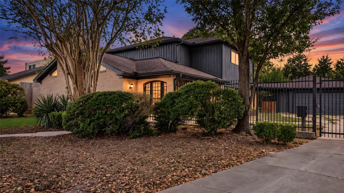 10907 Braes Forest Drive, Houston, TX 77071 - #1