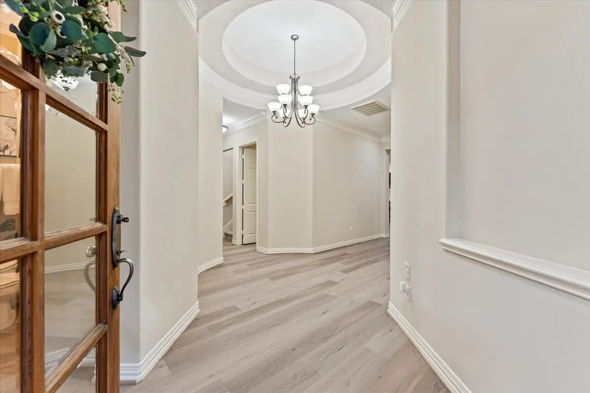 111 S Park Drive, Montgomery, TX 77356 - Image #1