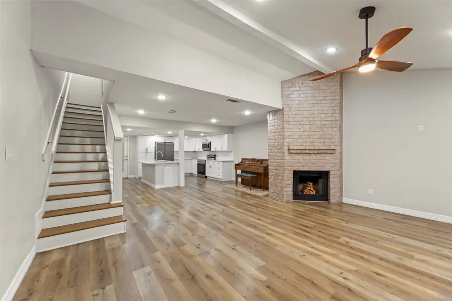 710 Country Place Drive #G, Houston, TX 77079 - Image #2