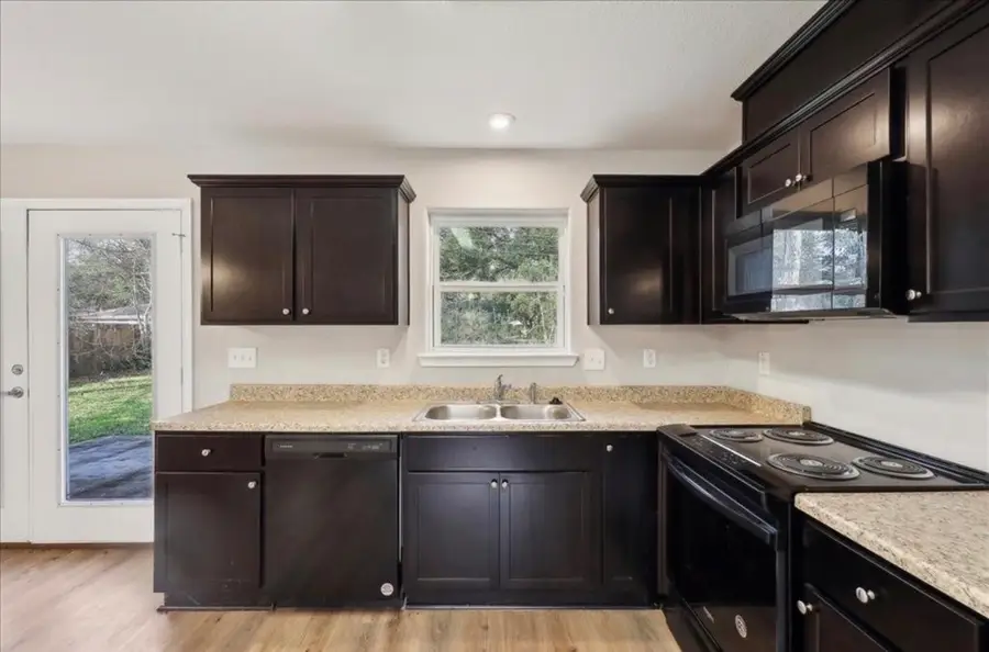 8670 Newfield Lane, Beaumont, TX 77707 - #2