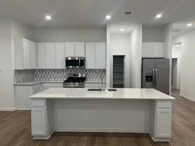 727 Blue Stone Drive, Beasley, TX 77417 - Image #3