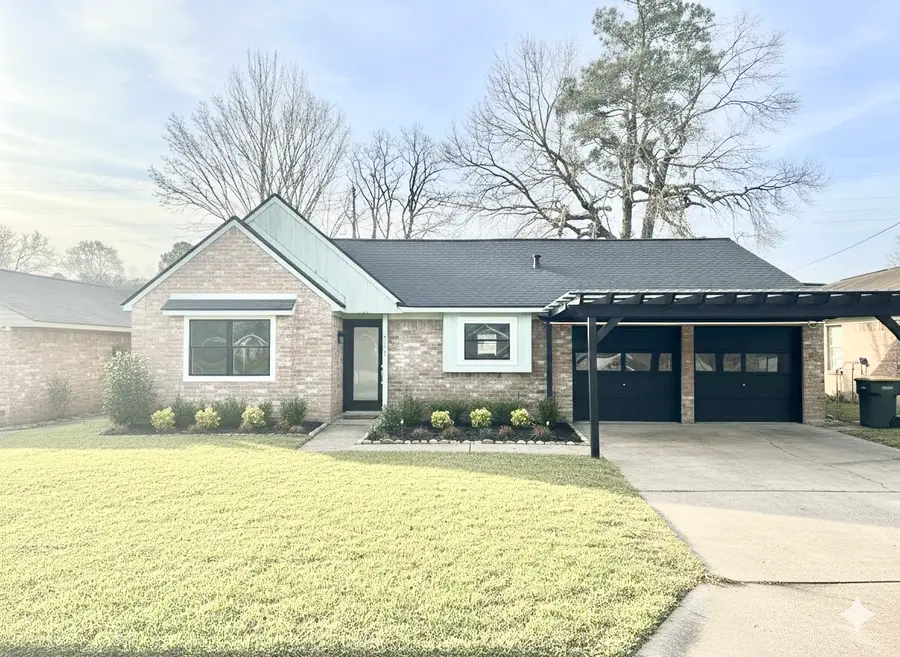 705 Phyllis Court, Conroe, TX 77303 - #2