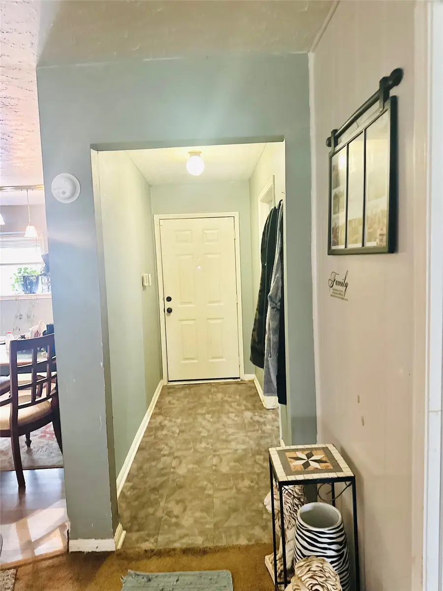 705 Phyllis Court, Conroe, TX 77303 - #3