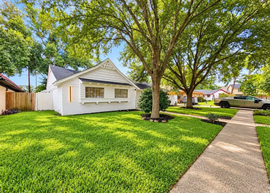 1143 Creekmont Drive, Houston, TX 77091 - #2