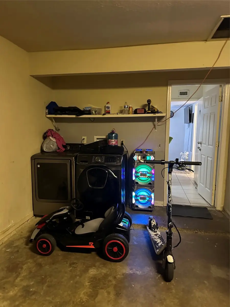 15915 Dante Drive, Houston, TX 77053 - Image #3