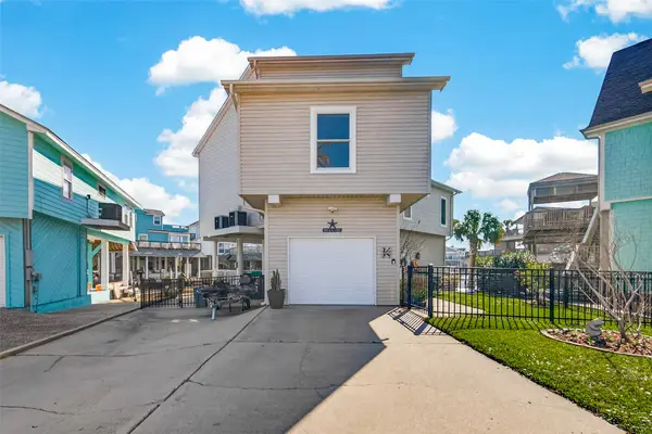 207 Lokai Street, Galveston, TX 77554