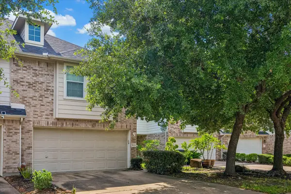 5123 Redemption Circle, Houston, TX 77018