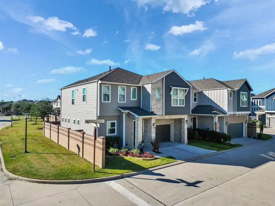 3203 Cache Crossing Drive, Houston, TX 77080 - Image #3