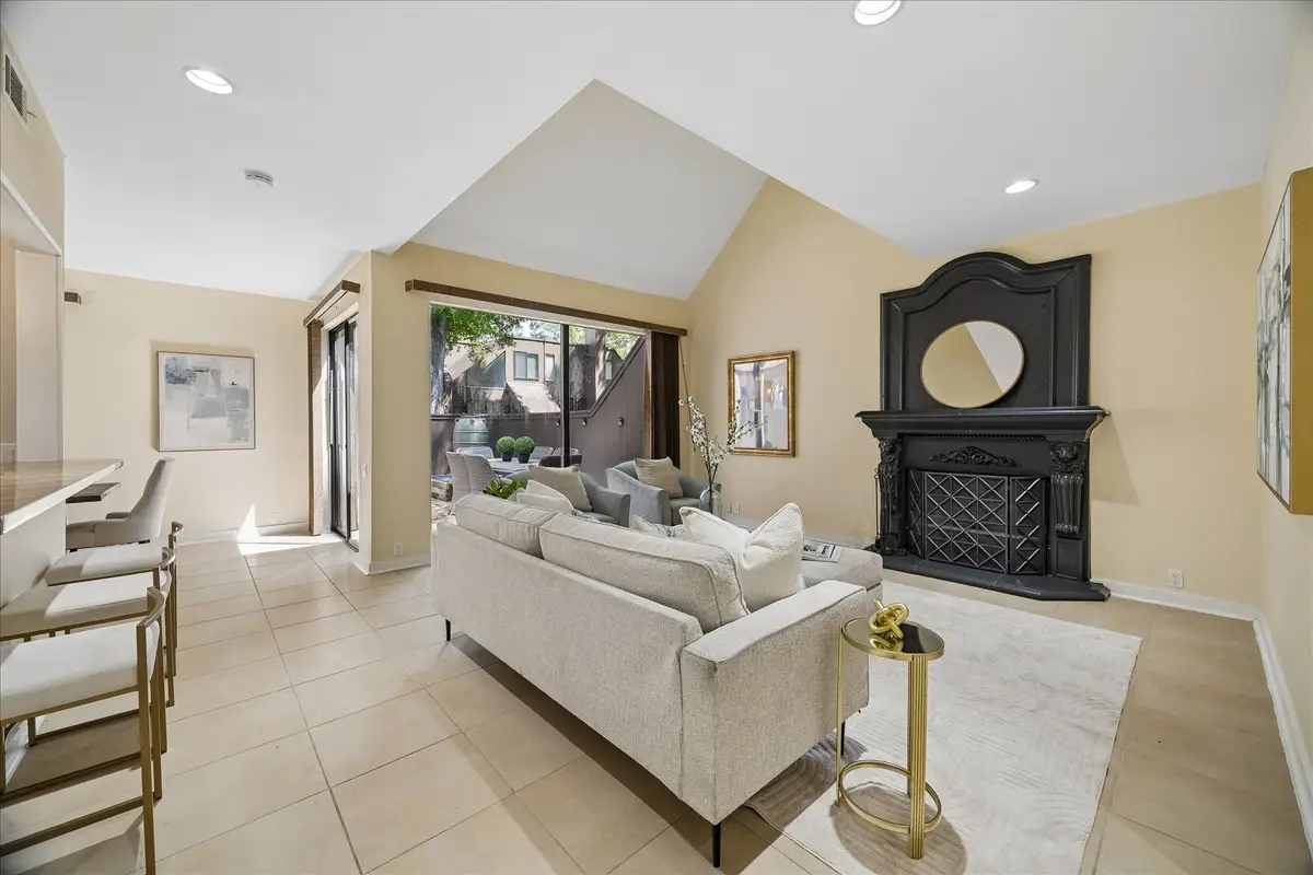 115 Litchfield Lane, Houston, TX 77024 - #1