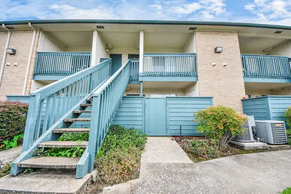 250 El Dorado Boulevard #204, Houston, TX 77598