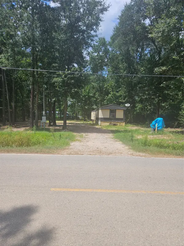 25515 Cambridge Boulevard, New Caney, TX 77357